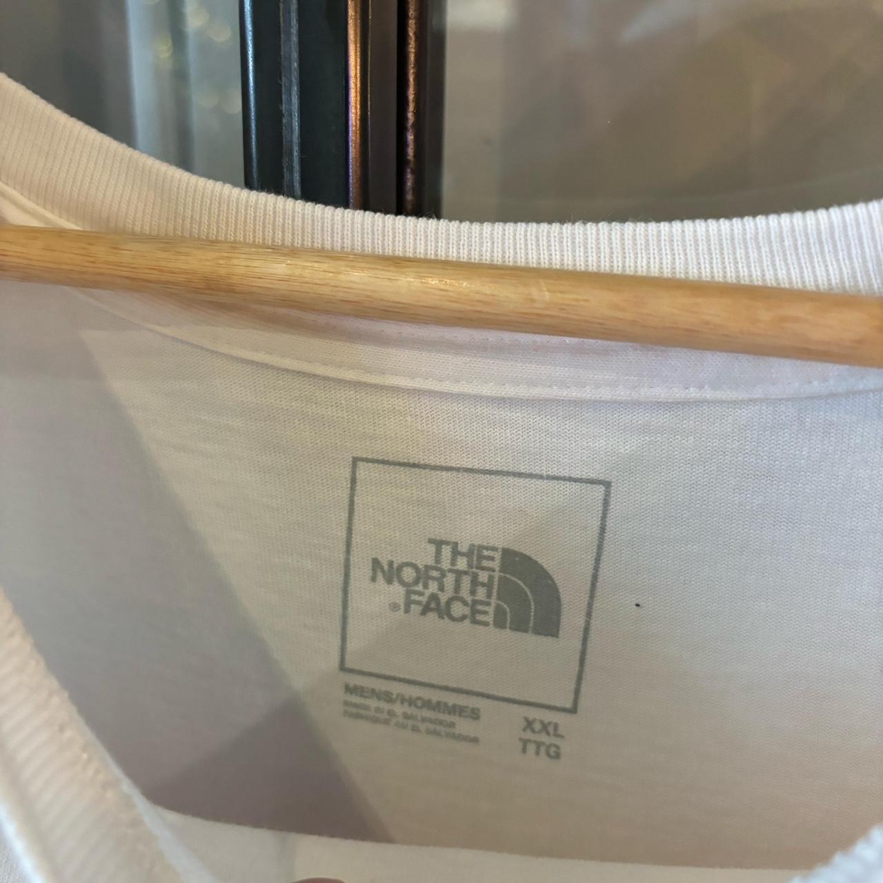 0325A67UP1 - Vintage Retro Essential White The North Face Expedition Proven Graphic Print Top Tee T-shirt #90s #graphic #top #tnf #expedition
