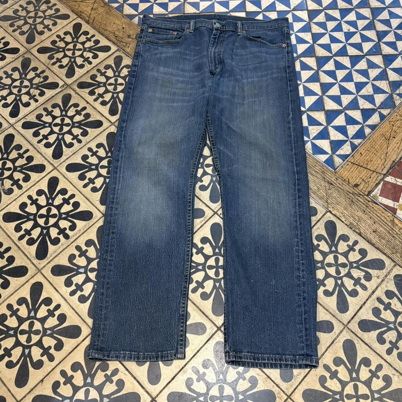 TRW520P - Vintage retro essential Levi’s Mid Blue Wash Denim Jeans Trousers pants #denim #straightleg #levis #jeans