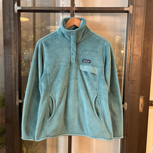 0325C55F - Vintage retro essential Turquoise Patagonia Fluffy 1/4 quarter button up outdoor sweatshirt fleece jacket #patagonia #outdoor #expedition #hike #climbing