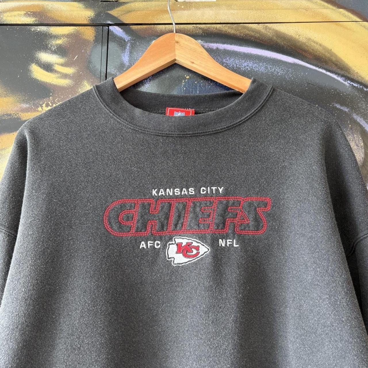 Vintage Kansas City Chiefs Sweatshirt Mens XL Black NFL American Football Jumper USA 90s Y2K