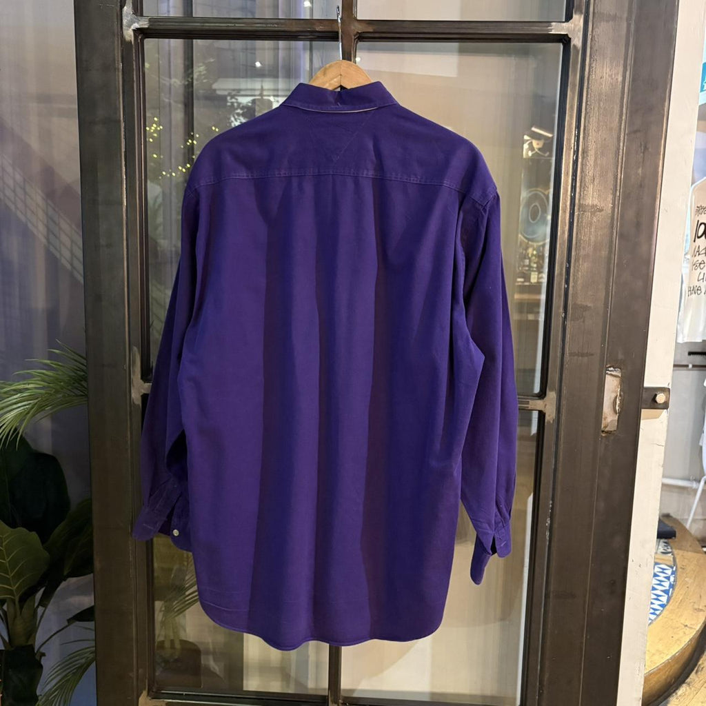 1224D76-P - Vintage Tommy Hilfiger Plain Purple Shirt longsleeve collared button up top #Y2K #preppy #chiefkeef #golf #oldmoney