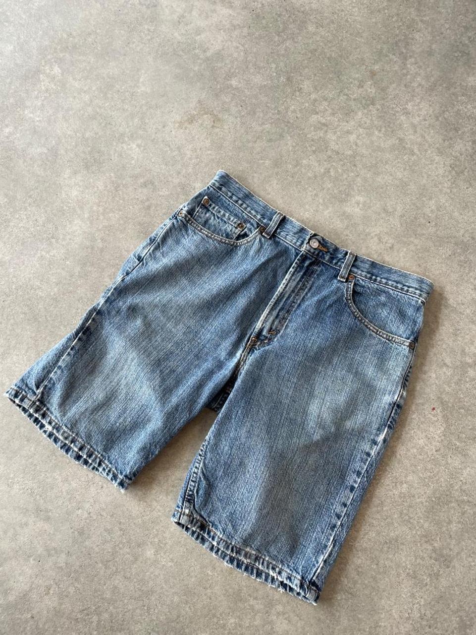 Levi’s 505 Mid Wash Blue Denim Shorts Jorts