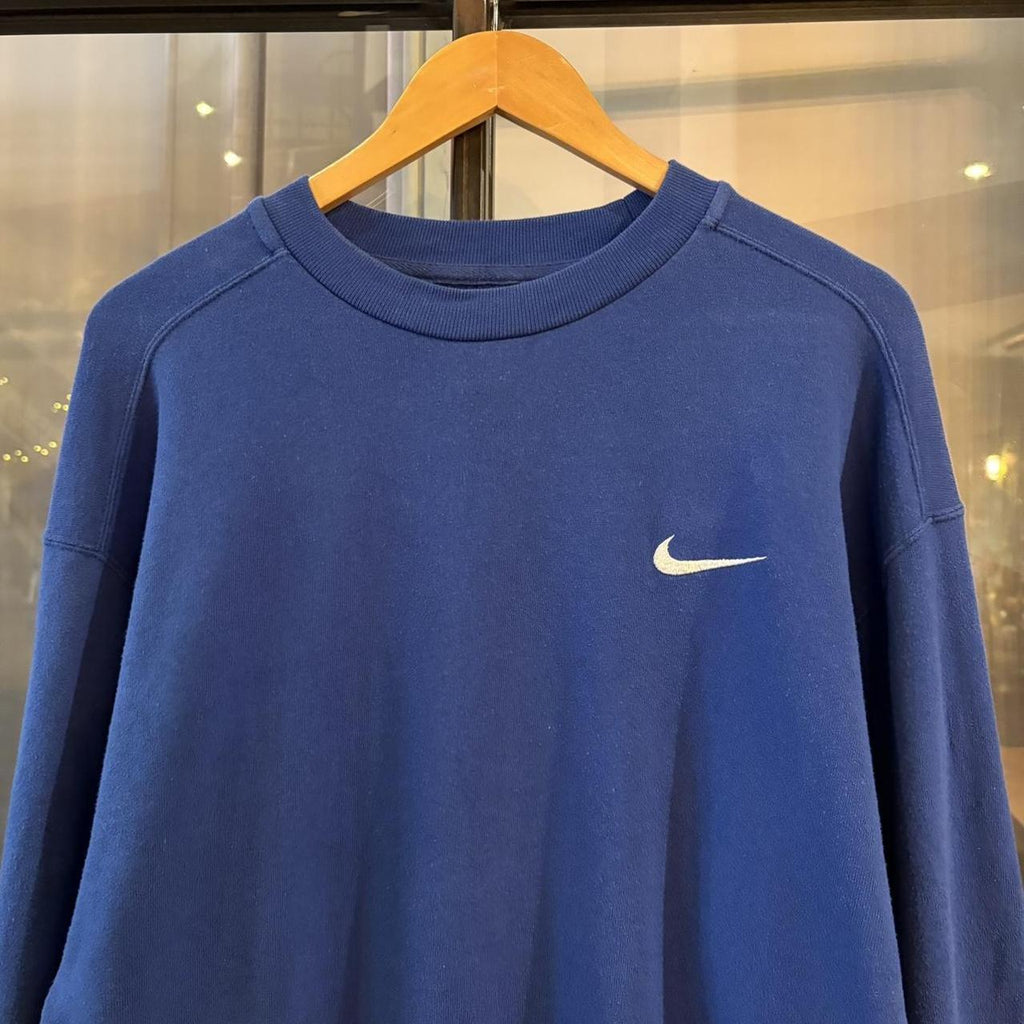 0325H20UP - Vintage Retro Essential Blue Nike Crewneck Jumper Sweatshirt with  embroidered swoosh logo #90s #sportswear #essential #y2k #nike