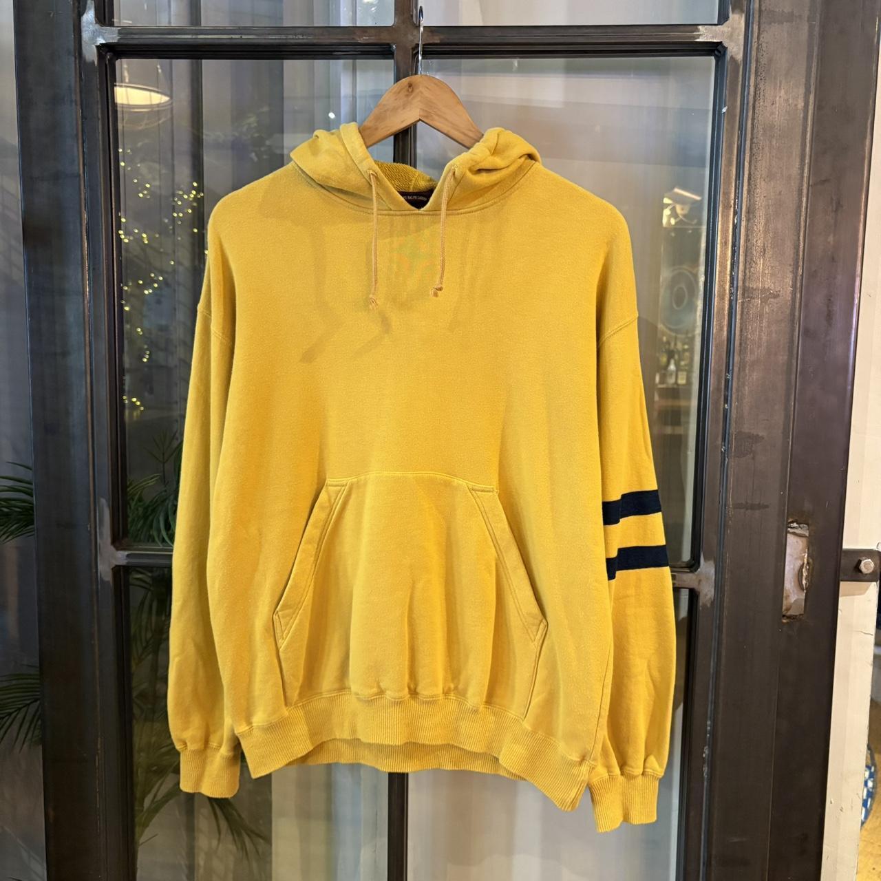 SWT619F - Vintage Retro Essential Yellow Ralph Lauren Chaps Sweatshirt Hoodie with embroidered back logo #preppy #sportswear #essential #chaps #y2k