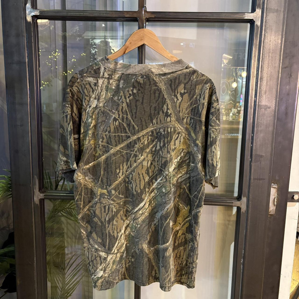 RTT228 - Vintage Retro essential adult mens RealTree Camouflage Khaki Green Brown Field Hunting graphic print Top T-Shirt Tee #realtree #utility #camo #hunting