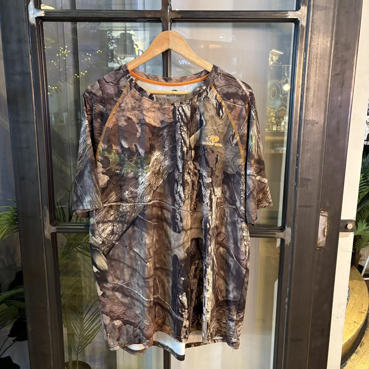 RTT236 - Vintage Retro essential adult mens RealTree Camouflage Khaki Green Brown Field Hunting graphic print Top T-Shirt Tee #realtree #camo #y2k #hunting #utility