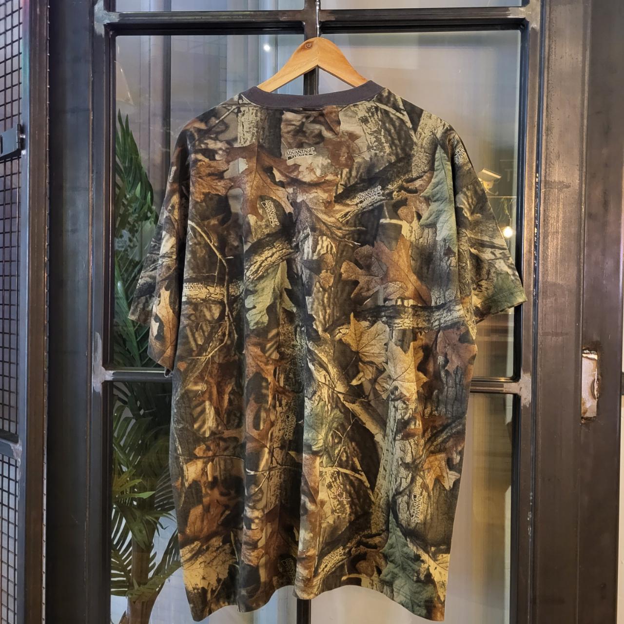 RTT017 - Vintage Retro essential RealTree Camouflage Khaki Green Brown Field Hunting graphic print Top T-Shirt Tee #realtree #hunting #camo #utility