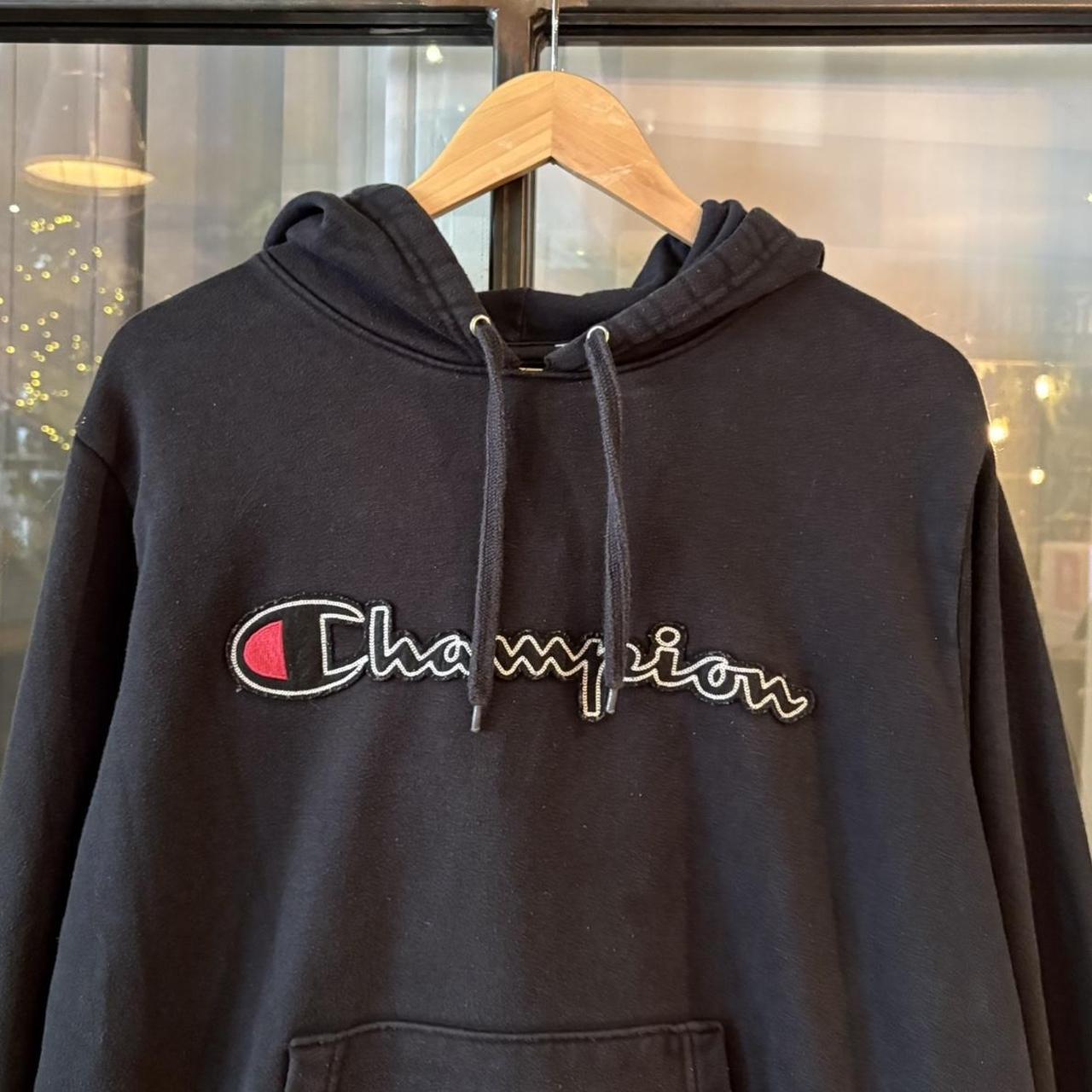 SWT616F - Vintage Retro Essential Black Champion Sweatshirt Hoodie with embroidered logo #90s #sportswear #essential #champion #y2k