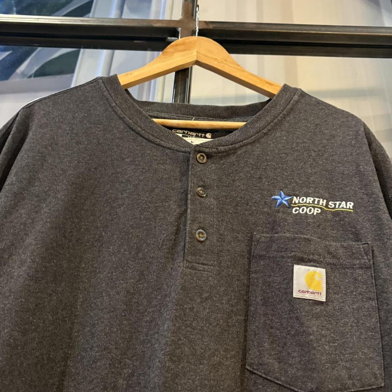 BR2306NR-F - Vintage Retro Essential Dark Grey Carhartt Pocket Top Tee T-shirt with North Star Coop embroidered patch logo #skater #workwear  #carhartt #y2k #pocket