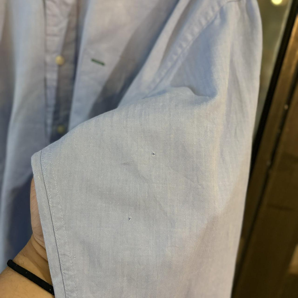 1224D56-P - Vintage Tommy Hilfiger Herringbone Plain Longsleeve collared button up polo shirt top #Y2K #preppy #chiefkeef #smartcasual #oldmoney