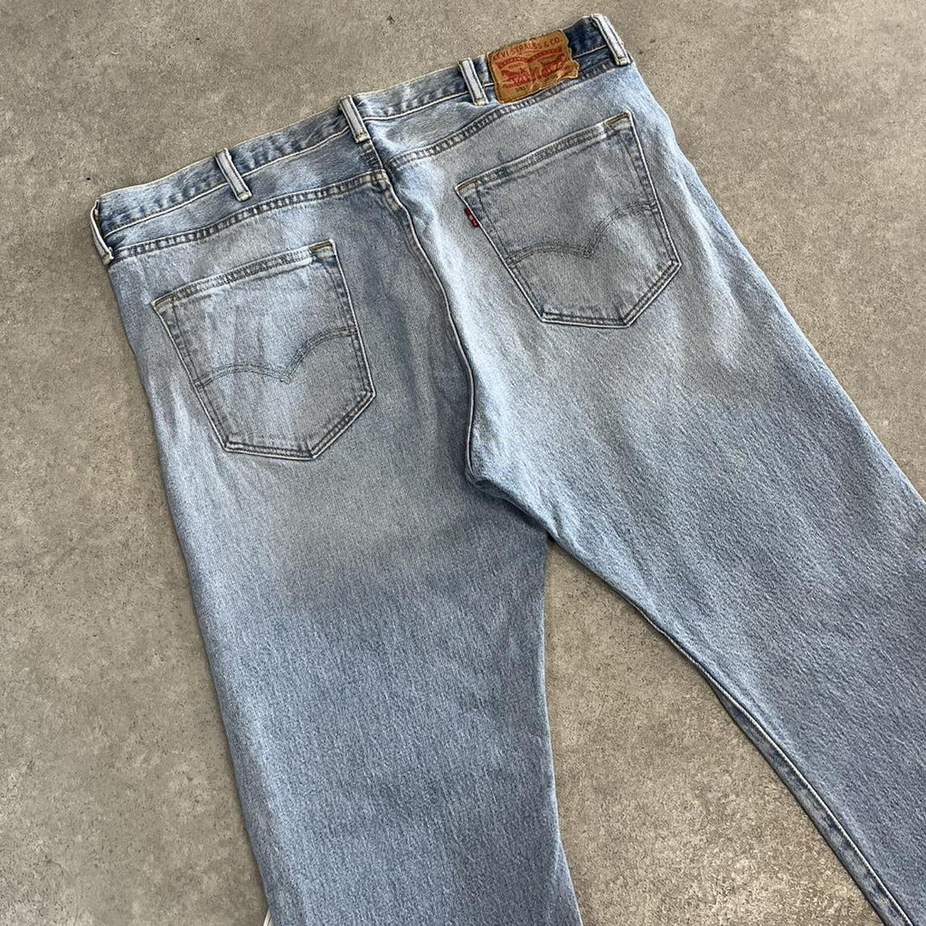 Levi’s 501 Light Wash Denim Jeans