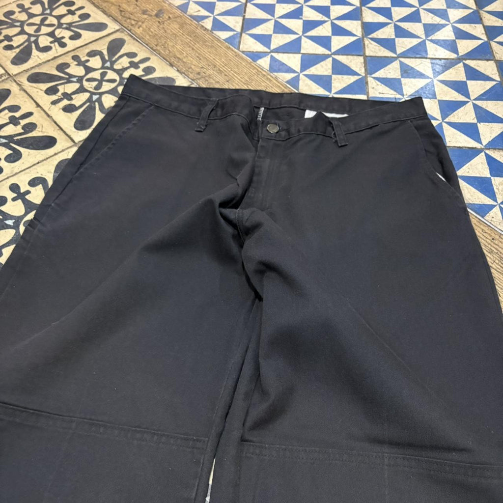 BR1011CX-F - Vintage retro essential Black Dickies Straight Leg Trousers pants casual workwear #skater #utility #workwear #straightleg #dickies