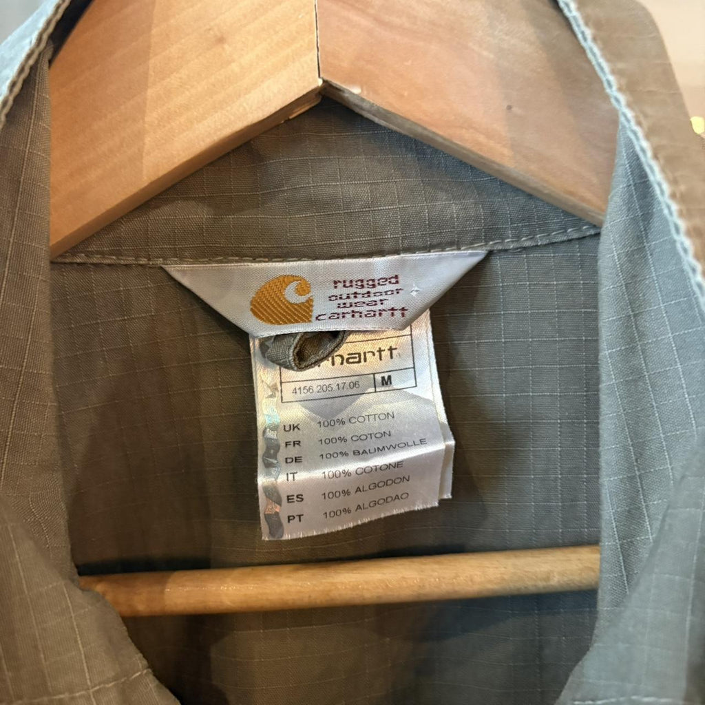 SWT371F - Vintage Retro Essential Green Khaki Carhartt Button Up Ripstop Utility Shacket jacket with 4 front pockets #y2k #utility #ripstop #carhartt #skater