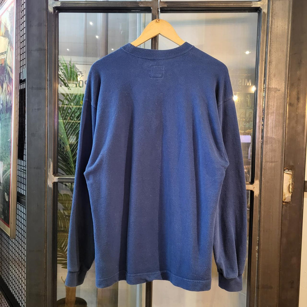 Vintage blue Nike swoosh essential sweatshirt jumper crewneck with centre logo #nike #swoosh #sweatshirt #90s #y2k