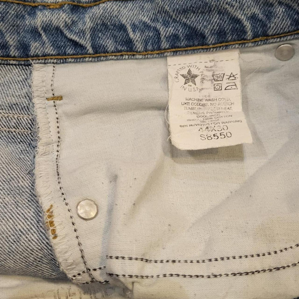 JNS1013BR - Vintage retro essential  Carhartt Straight Leg Blue Wash Denim Jeans Trousers pants #denim #skater #denimjeans #y2k #carhartt