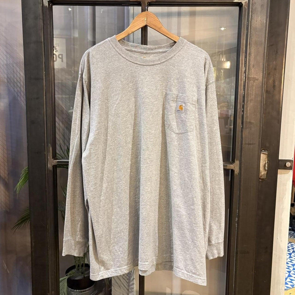 BR2306NK-F - Vintage Retro Essential Grey Carhartt Longsleeve Pocket Top Tee T-shirt with embroidered patch logo #skater #workwear #carhartt #y2k #longsleeve