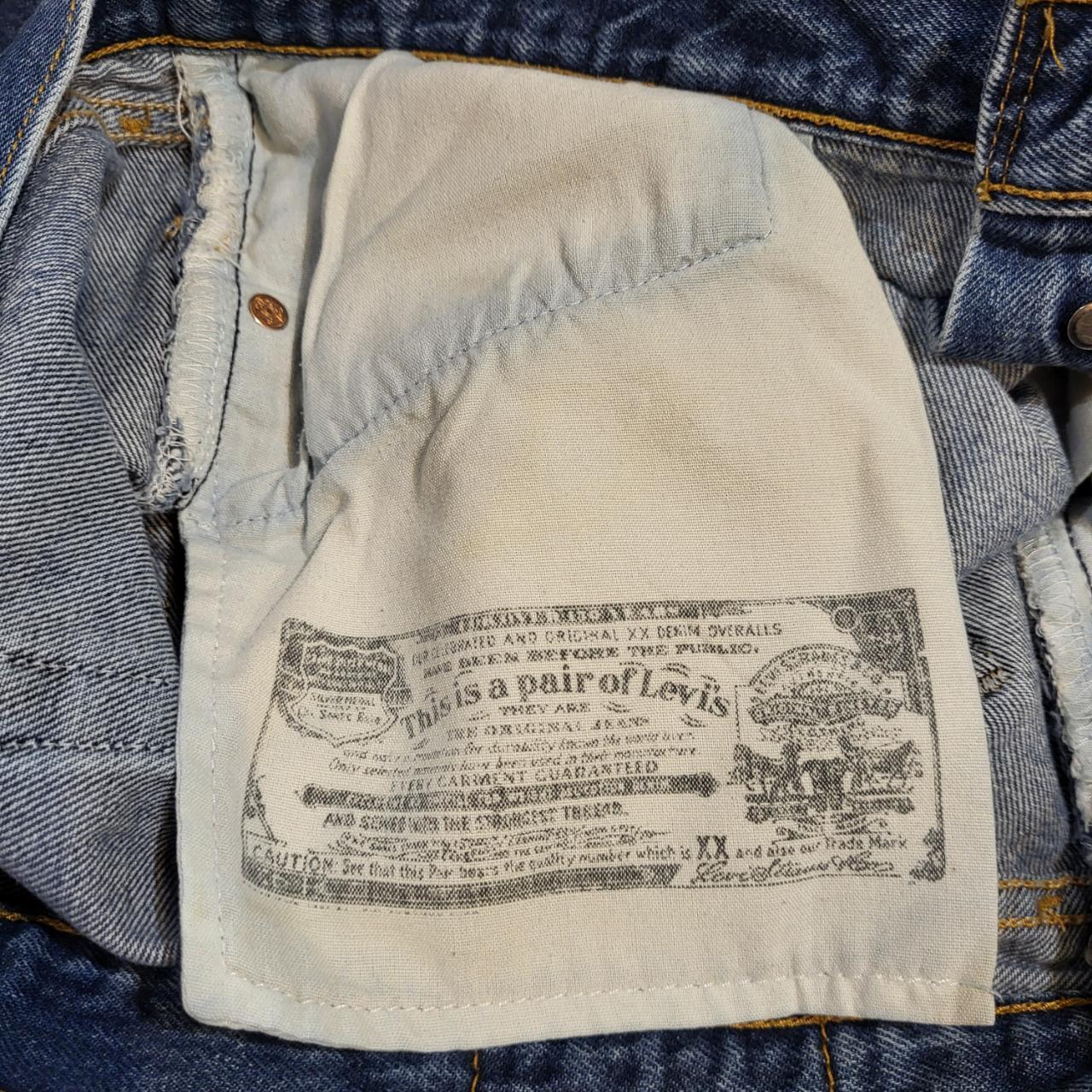 TRW330-P - Vintage retro essential Baggy Overszied Levi's 501 Blue Wash Denim Jeans Trousers pants with embroidered label carpenter casual workwear wide leg skate 90s Y2K style #Baggy #hiphop #skater #carpenter #