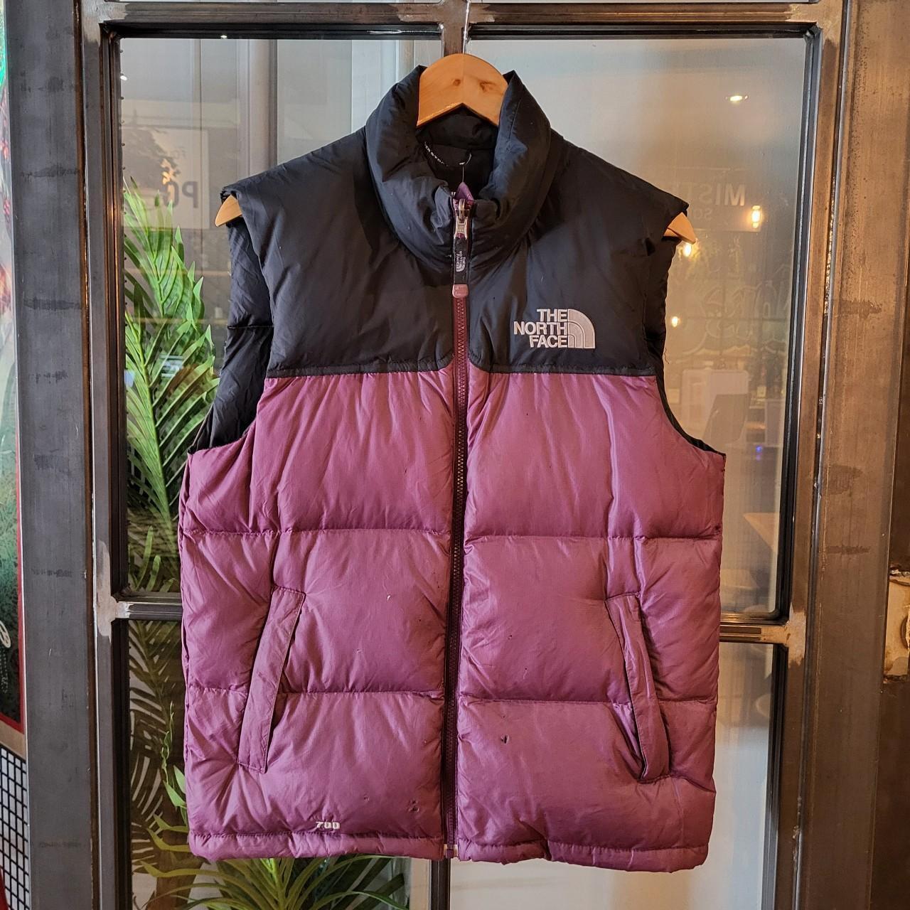 WCJ000 - Vintage retro purple black essential The North Face nupstee 700 gilet bodywarmer down sleeveless puffer padded bodywarmer #gorpcore #tnf #gilet #outdoors