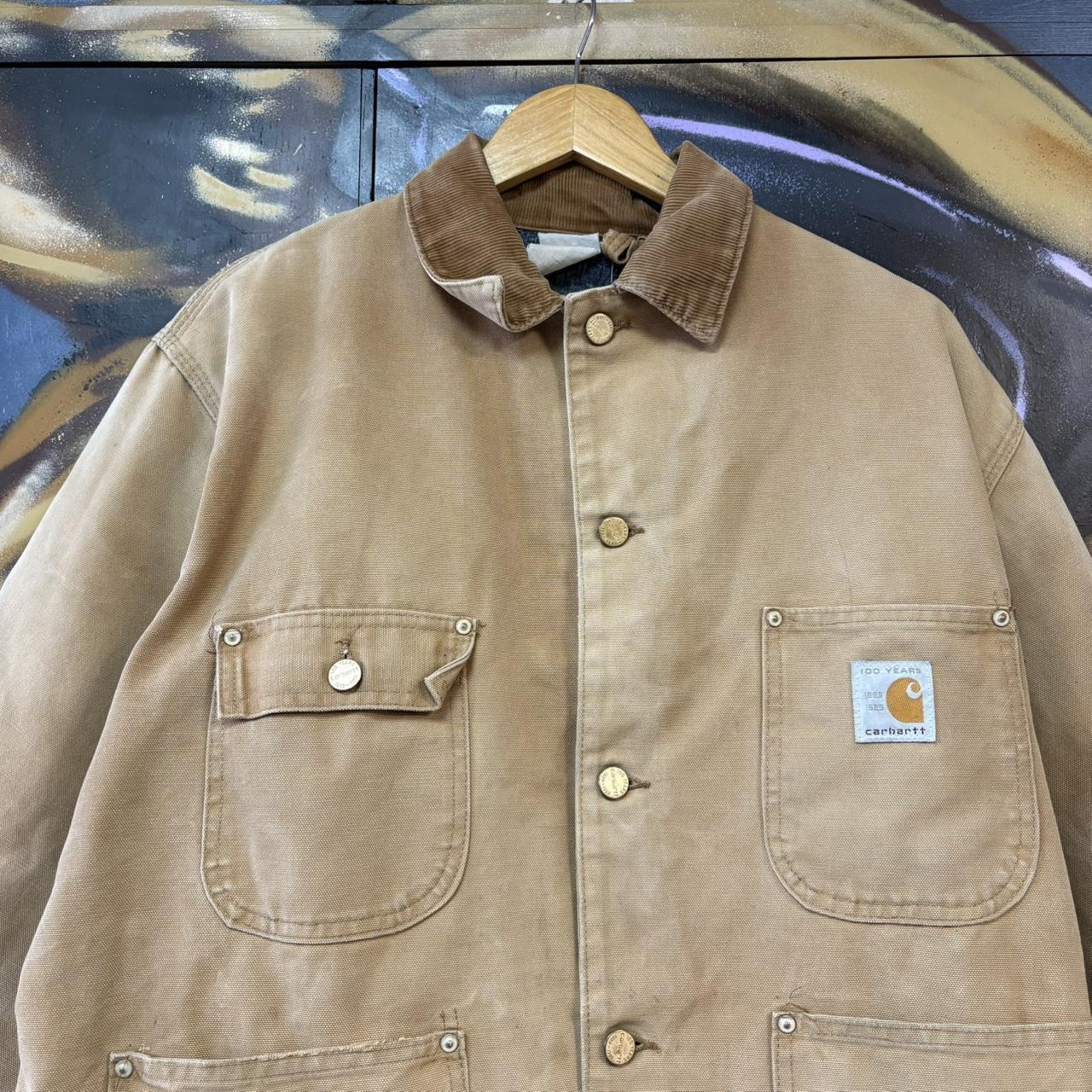 BR0801AX-U - Vintage Retro Essential Beige / Tan Carhartt Button Up Corduroy Collared Workwear Canvas lined Chore Jacket #workwear #utility #carhartt #chorejacket
