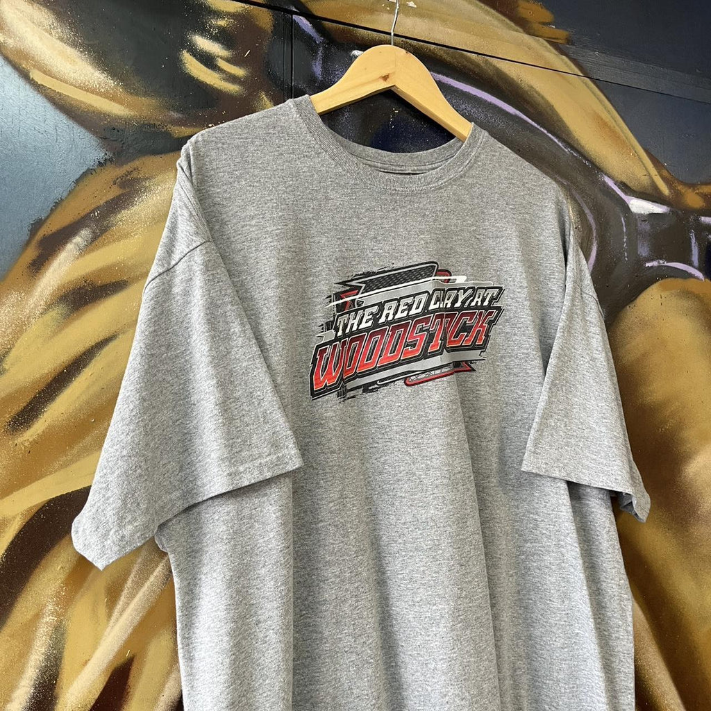 Woodstock ‘Red Clay’ Racing Graphic Tee