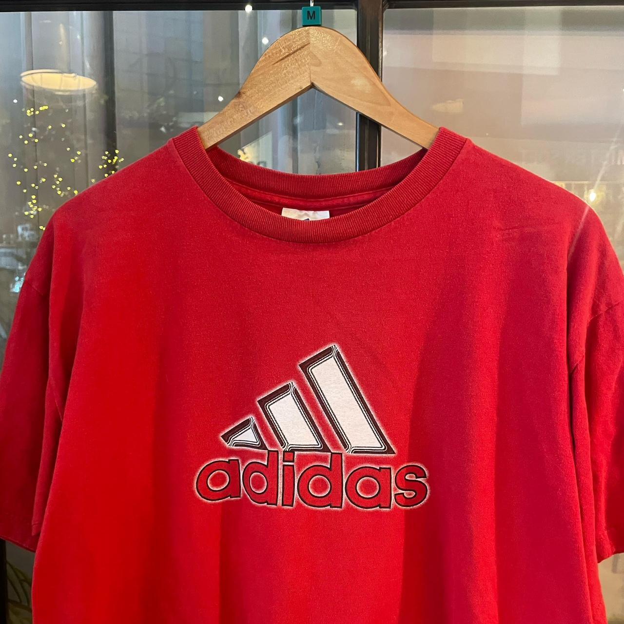 0225D97P - Vintage Retro Essential Red Adidas Graphic Print Top Tee T-shirt #90s #graphic #top #essential #adidas