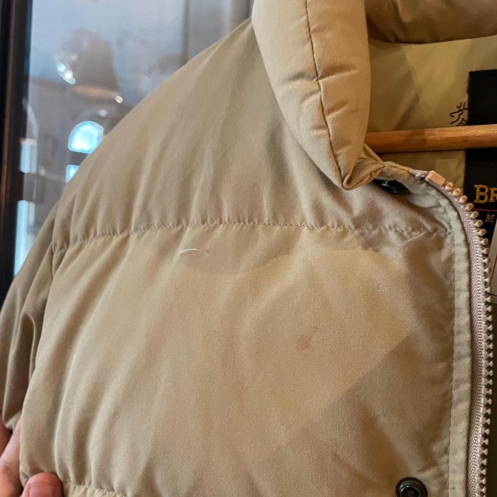 0325F57BR - Vintage Retro Essential Beige Browning down puffer padded jacket coat #y2k #hunting #outdoors #browning