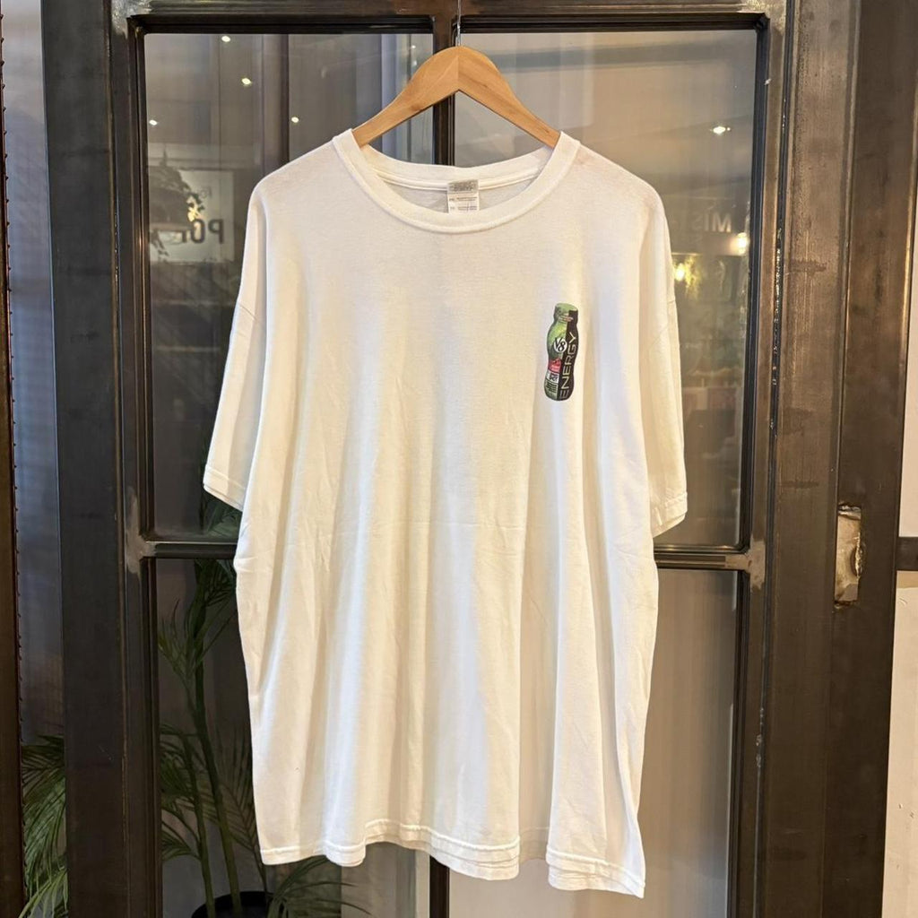 TEE620F - Vintage Retro Essential White V8 Energy Shot Graphic Print Top Tee T-shirt #90s #graphic #kyle #energydrink #v8energy